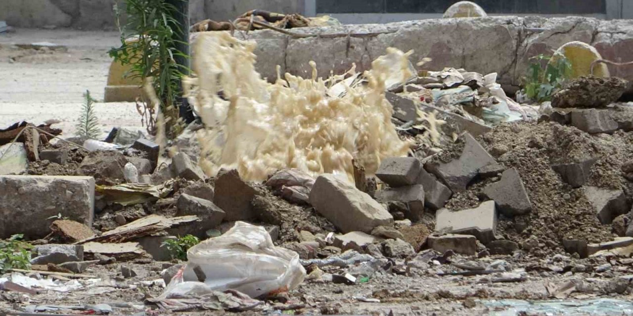 Malatya’da patlayan doğalgaz borusu paniğe neden oldu