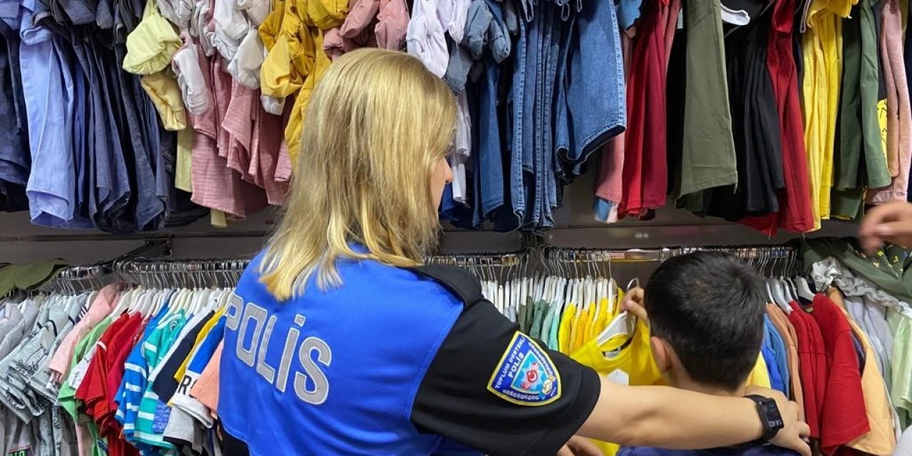 Hakkari polisi sevindirmeye devam ediyor