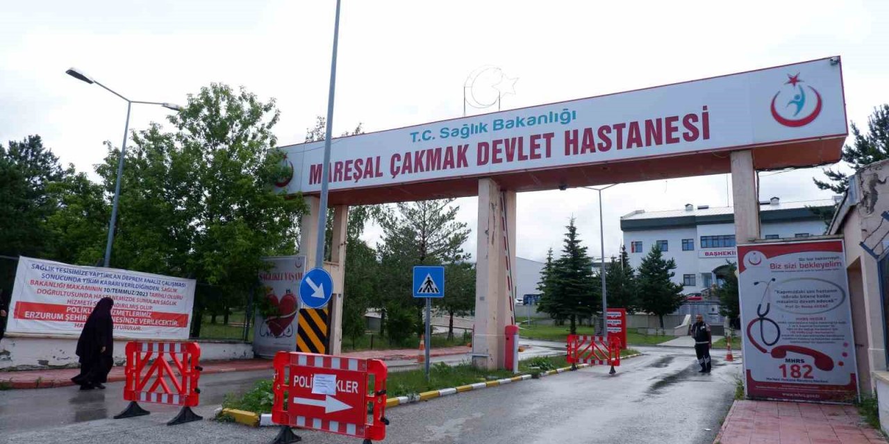 Hastane deprem riski sebebiyle kapatıldı