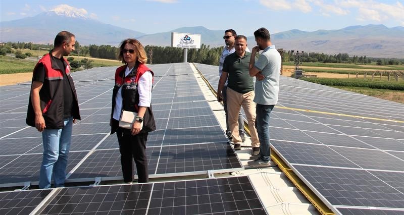 Iğdır’da güneş enerji santrali yatırımları devam ediyor