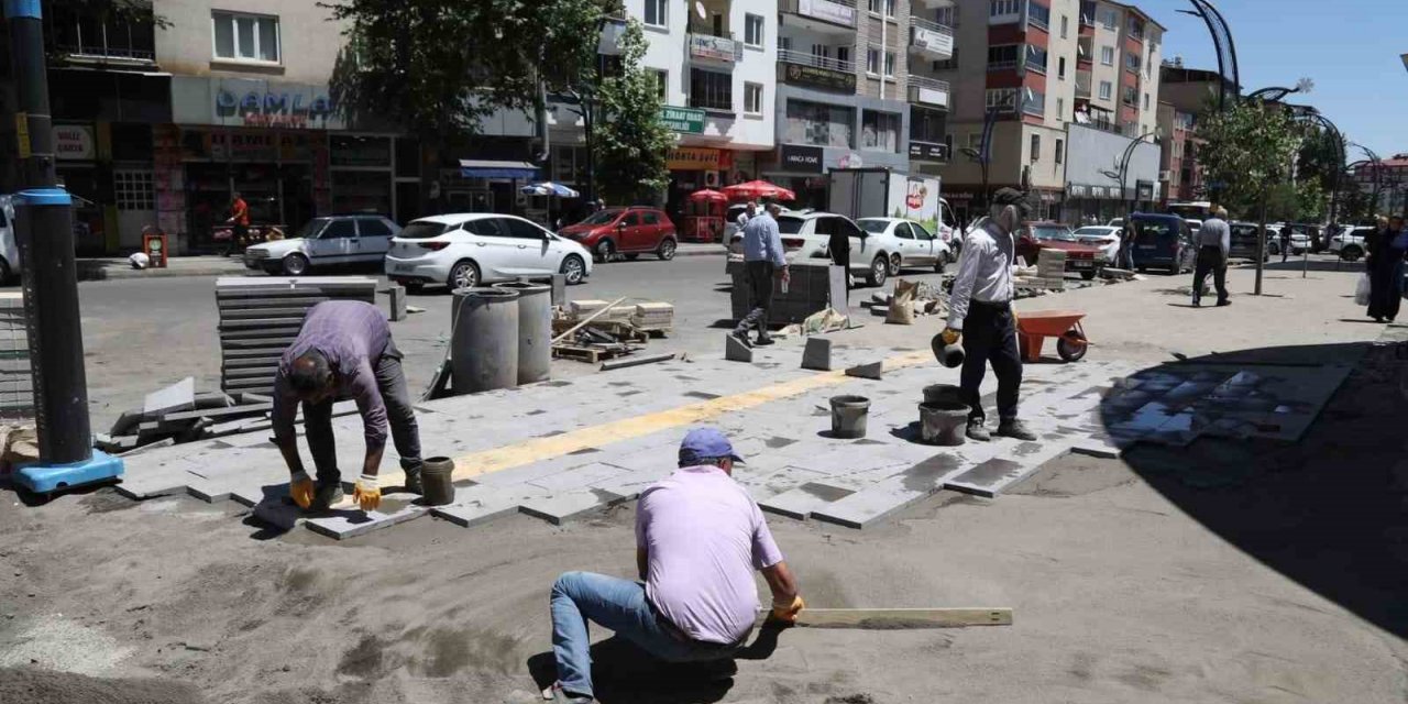 Bingöl belediyesi üst yapı çalışmalarına hız verdi