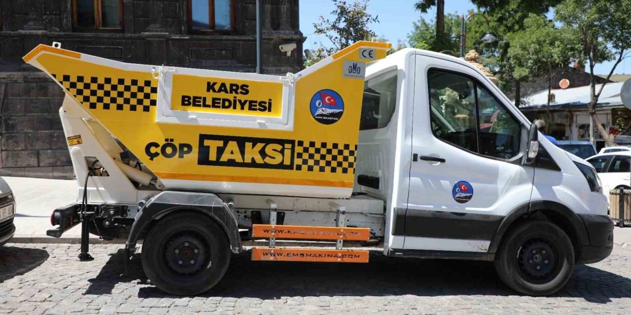 Kars Belediyesi’nde  ‘çöp taksi’  hizmete girdi