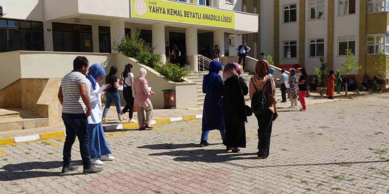 Elazığ’da KPSS heyecanı