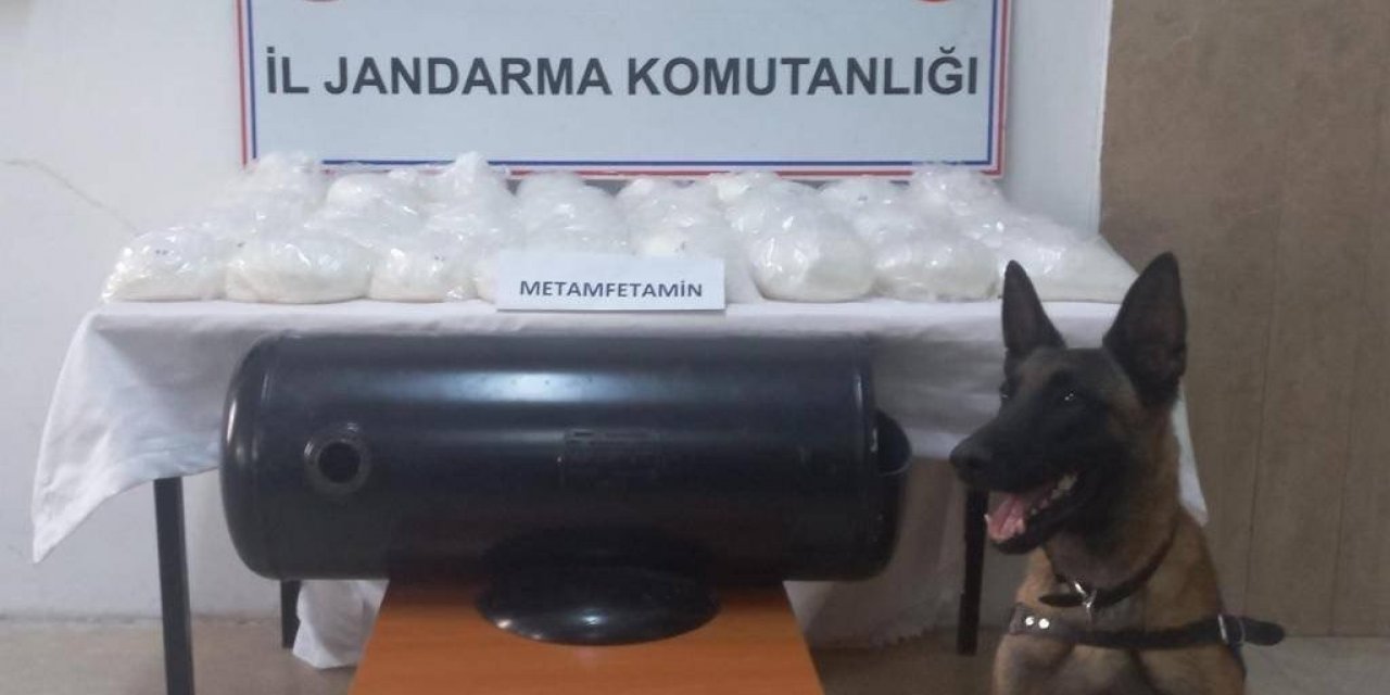 Ağrı’da 32 kilo metanfetamin ele geçildi