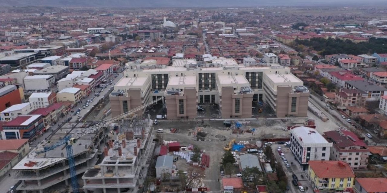 Güven endeksi hizmet, perakende ticaret ve inşaat sektörlerinde düştü