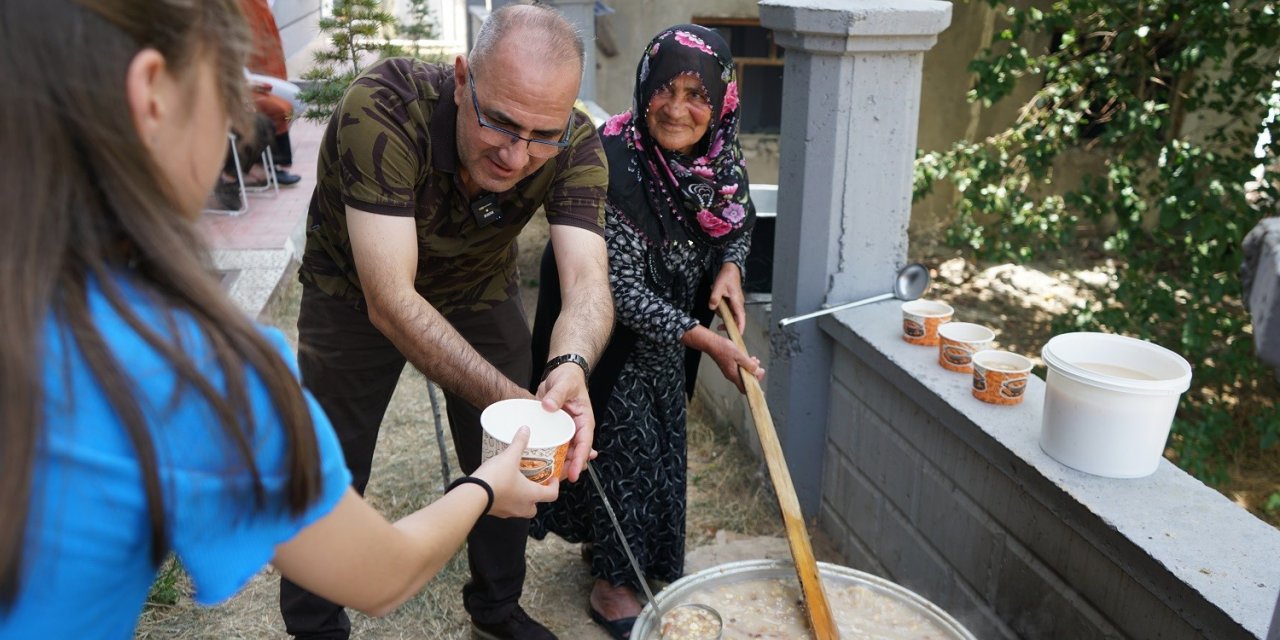 Yeşilyurt’ta aşure etkinliği