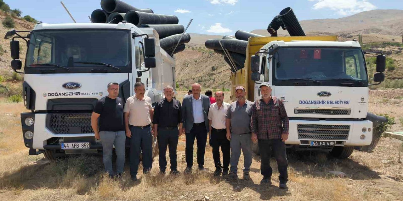 Depremin vurduğu Doğanşehir’de yaralar sarılıyor