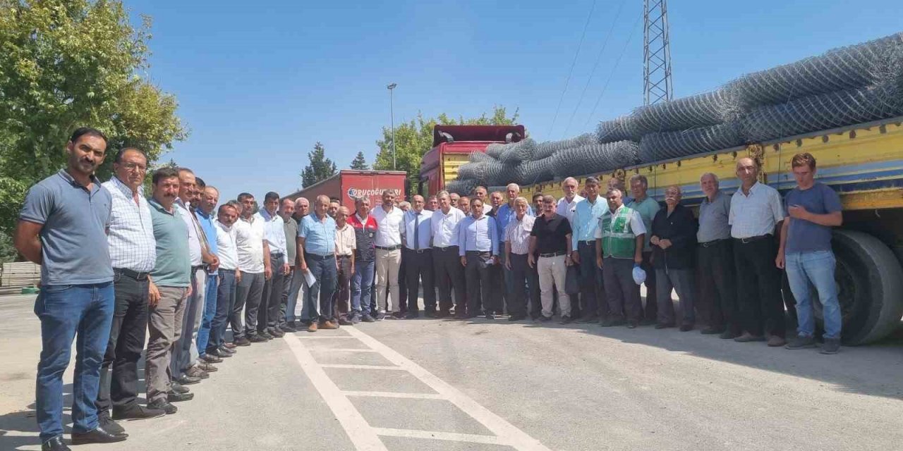 Malatya’da 44 Mahalle Mezarlığına tel örgü çalışması