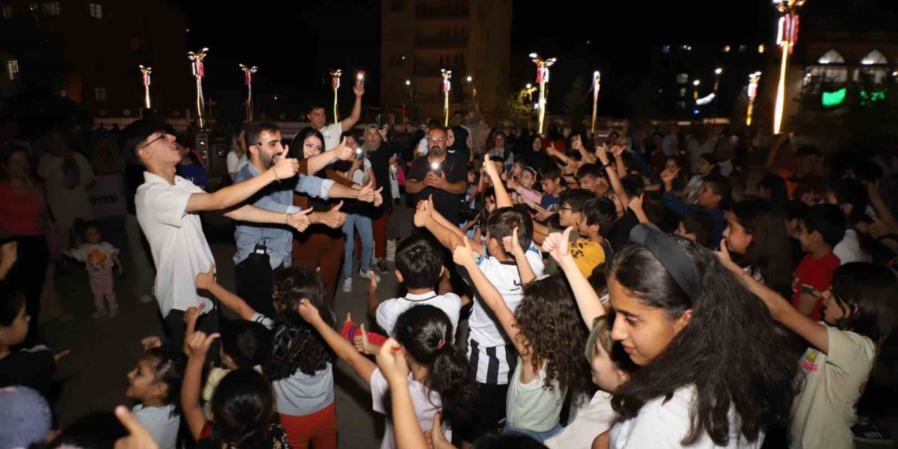 Hakkari’de çocuk etkinliklerine büyük ilgi