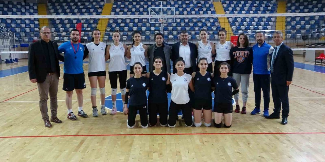 Malatya voleybolda Kadınlar 1.Lig’inde mücadele edecek