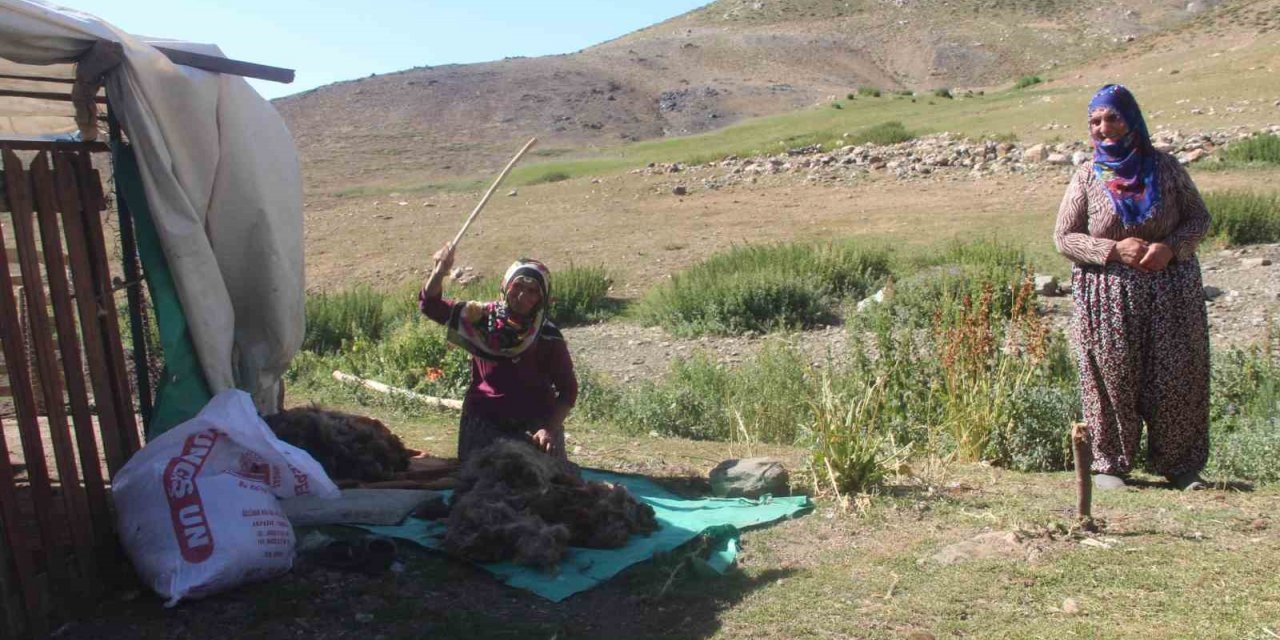 2 bin 500 rakımda ekmek mücadelesi