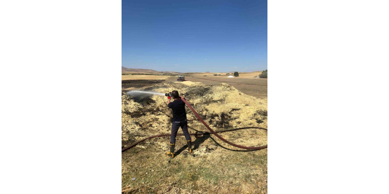 Tuşba’da yangın: 30 ton saman zarar gördü