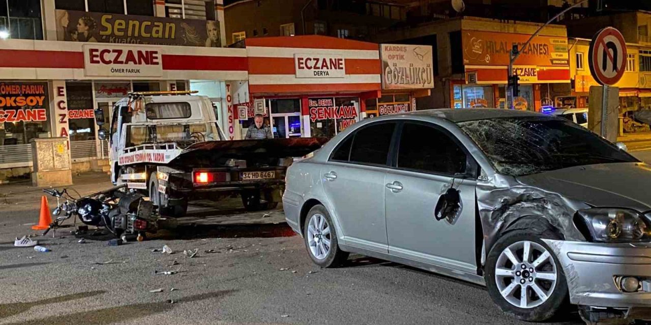 Erzurum’da motosiklet otomobille çarpıştı: 1 ölü 1 yaralı