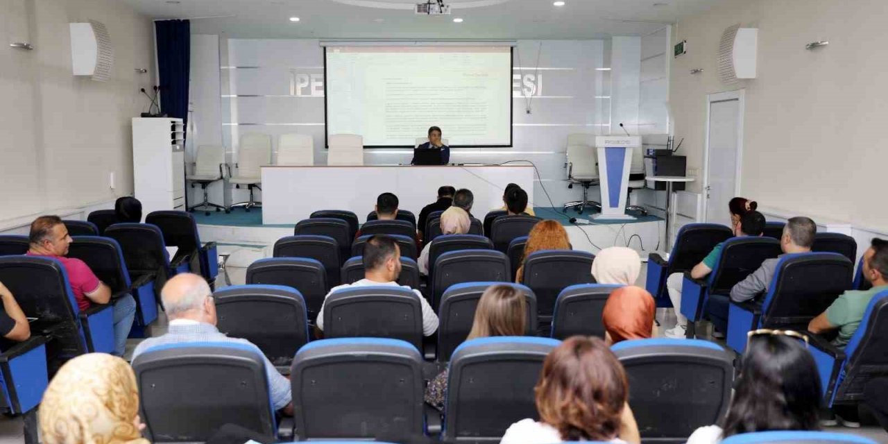 İpekyolu Belediyesi personellerine “Taşınır Mal Yönetmeliği” hakkında eğitim semineri düzenledi