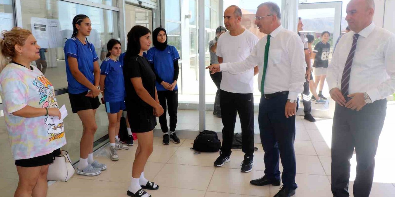 EBYÜ Spor Bilimleri Fakültesi özel yetenek sınavı yapıldı