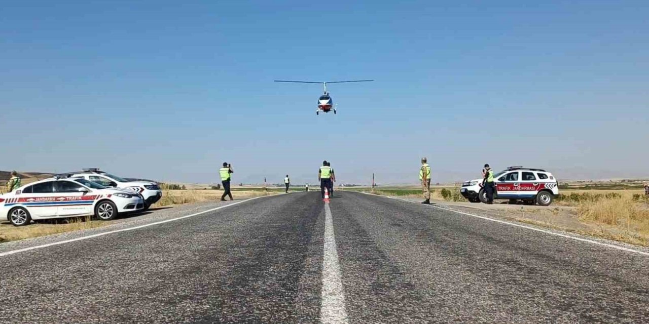 Cayrokopter ile havadan trafik denetimi