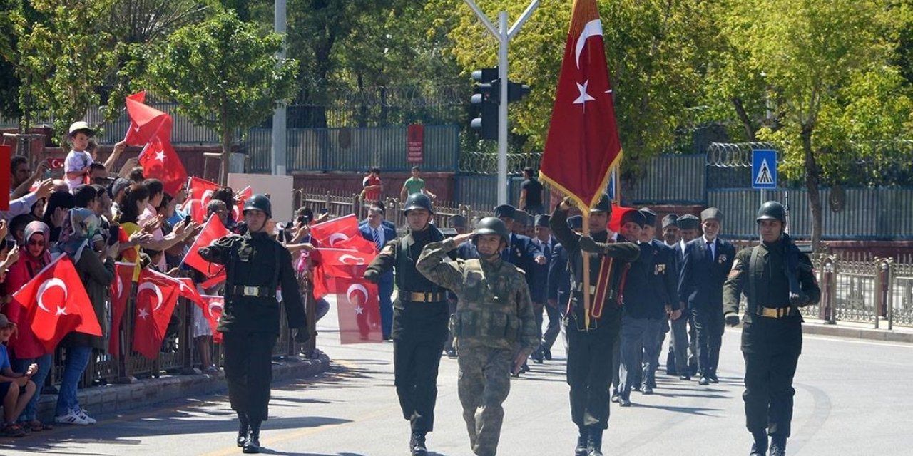 Erzurum’da 30 Ağustos provasına trafik düzenlemesi