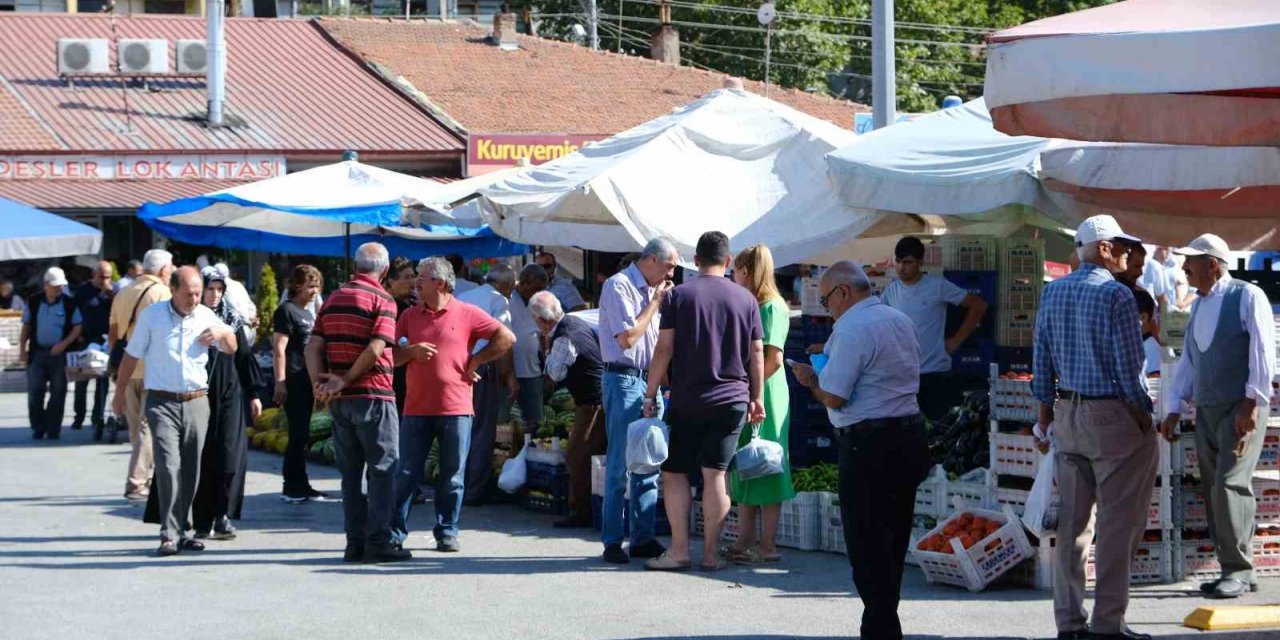 Buğday Meydanında hafta başı yoğunluğu