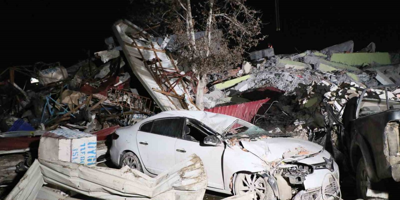 Erzincan 7 büyüklüğünde deprem olması muhtemel iller arasında