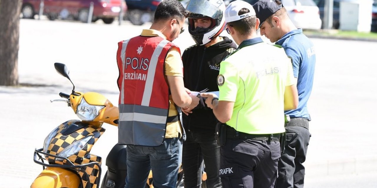 Erzincan’da motosiklet, traktör ve servis araçları denetlendi