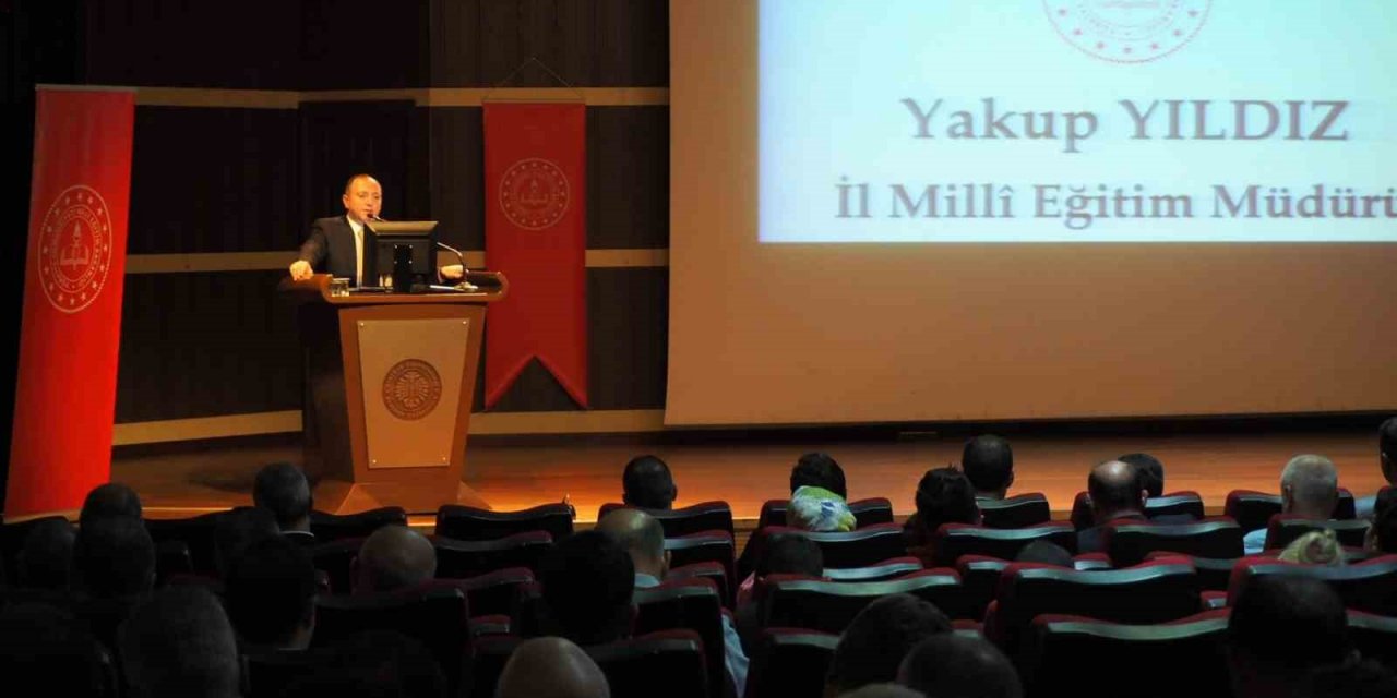 Erzurum’da Okul Müdürleri  toplandı