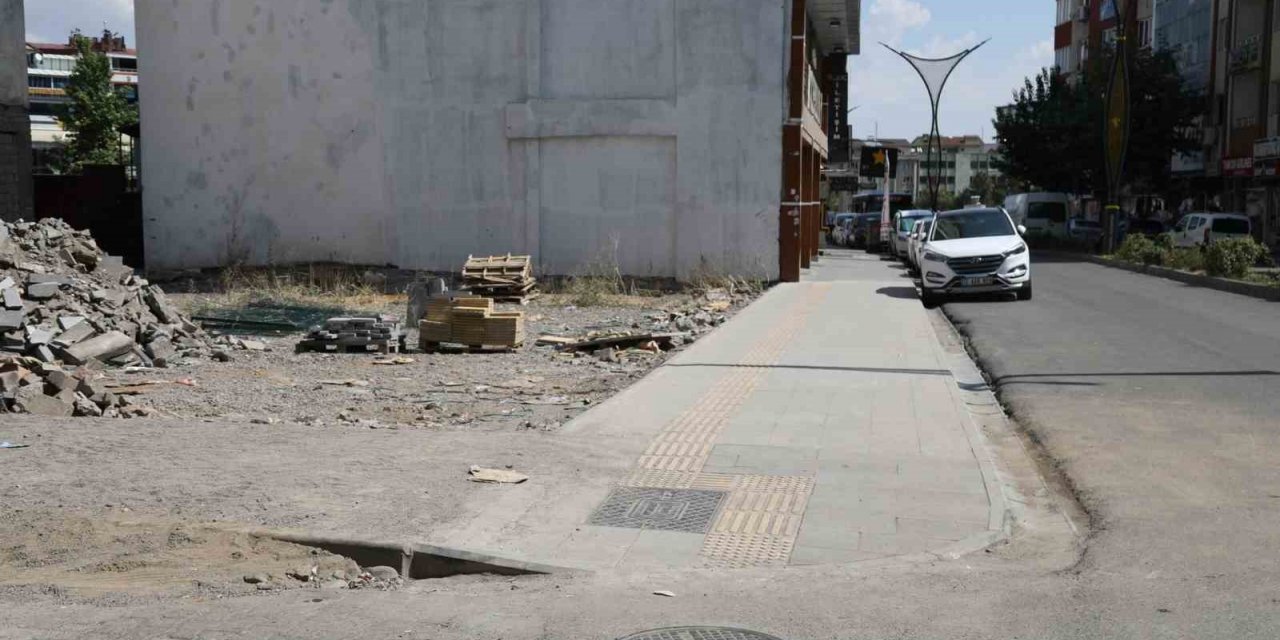 Bingöl’de ‘Herkes için Erişilebilir Kaldırımlar’ projesinin startı verildi