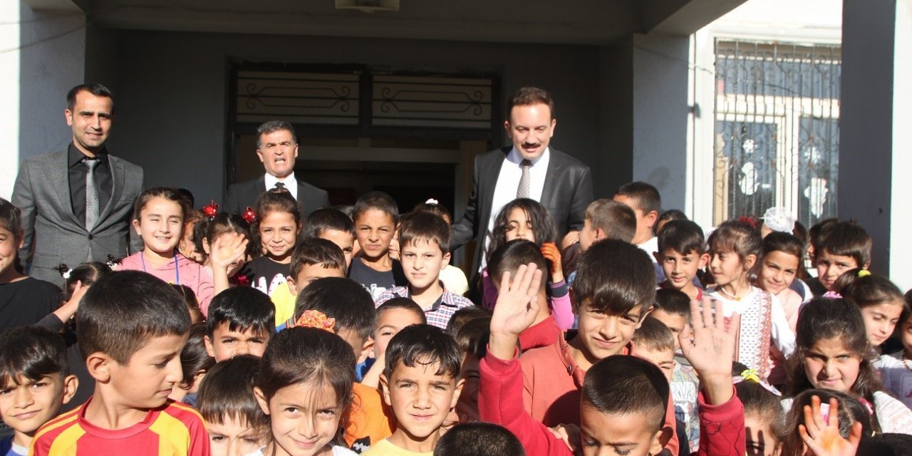 Kaymakam Bayram, öğrenci ve öğretmenlerle bir araya geldi