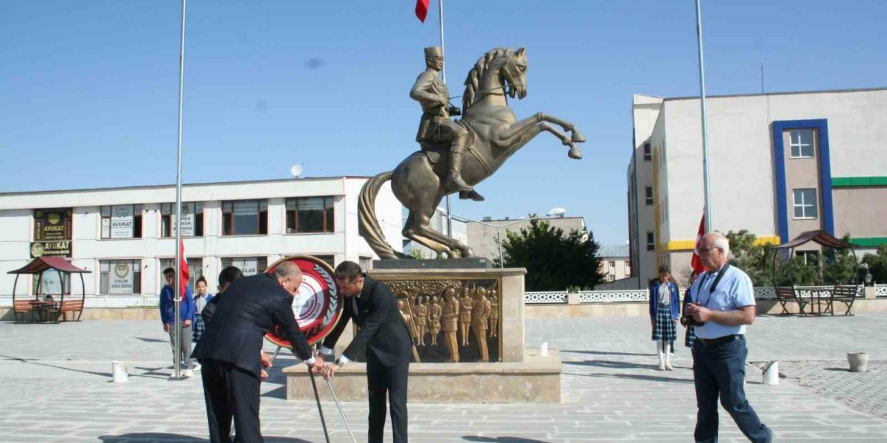 Bulanık’ta İlköğretim Haftası kutlandı