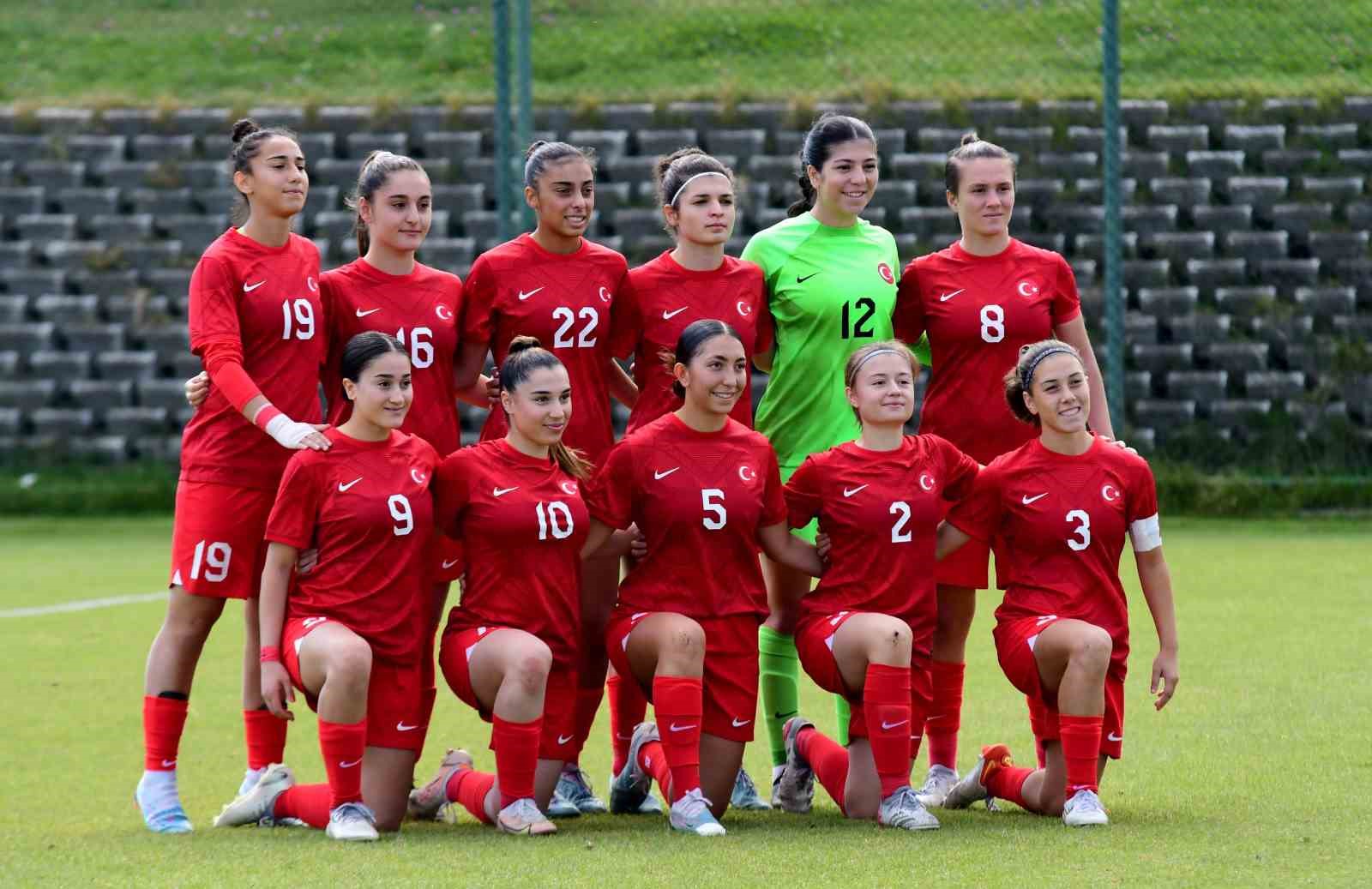 U19 Kadın Milli Takımı, Estonya’yı 4-3 yendi