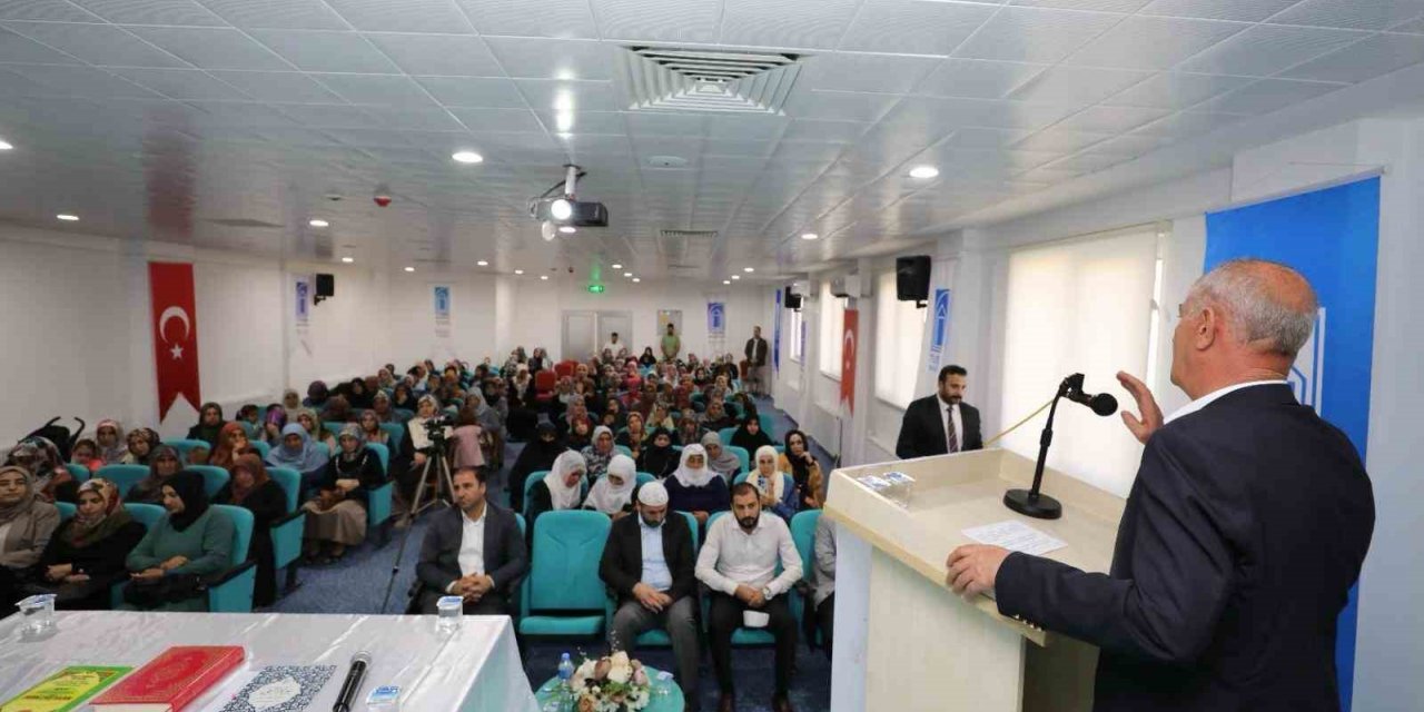 Tuşba Belediyesi’nden kadınlara özel mevlid programı