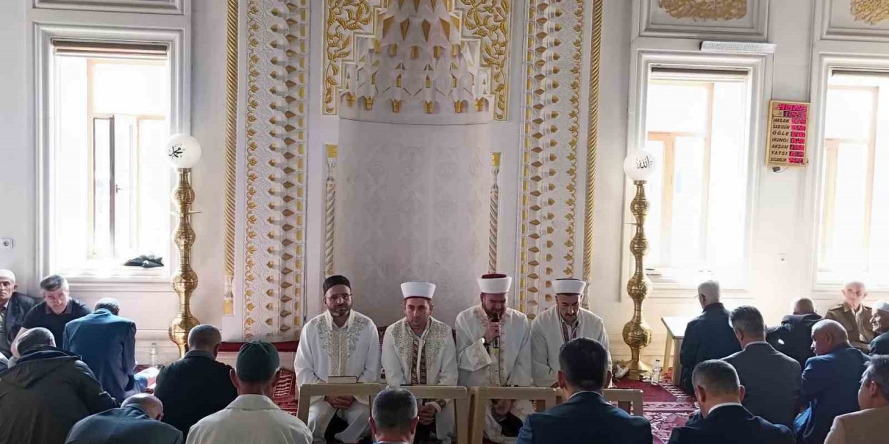 Yüksekova’da hayatını kaybeden öğretmen için mevlit verildi