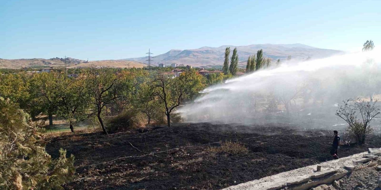 Malatya’da bahçe yangını