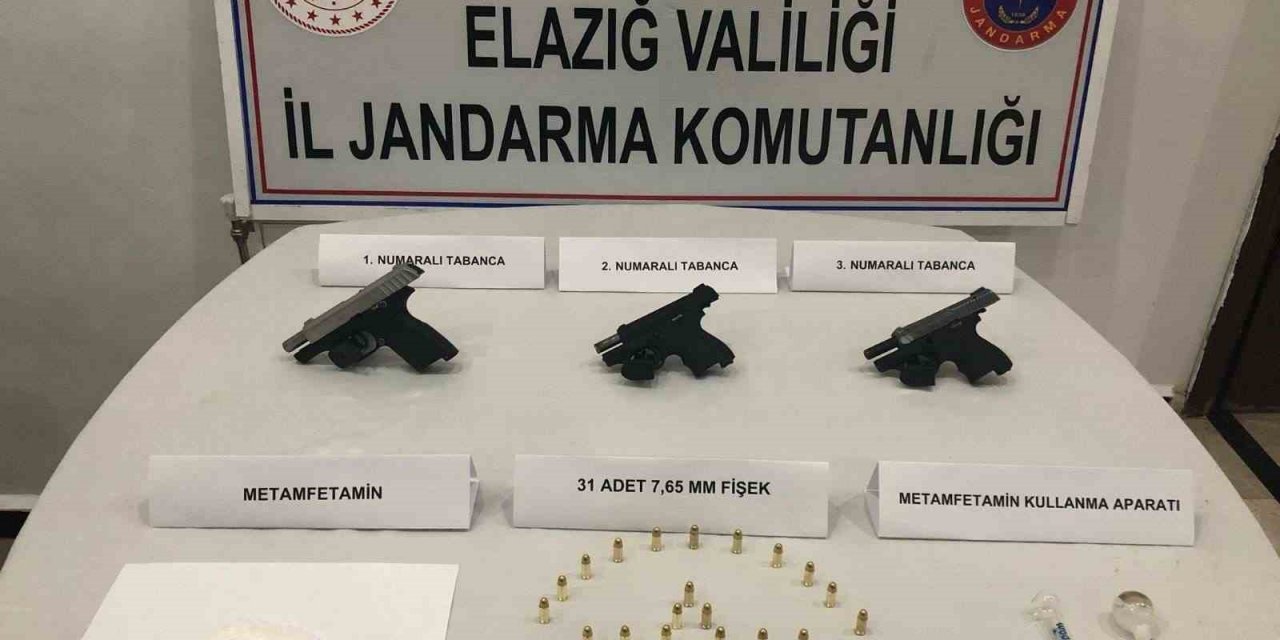 Elazığ’da ruhsatsız silah ve uyuşturucu operasyonu: 2 gözaltı