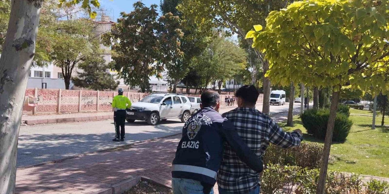 Elazığ’da okul önü denetimleri sürüyor