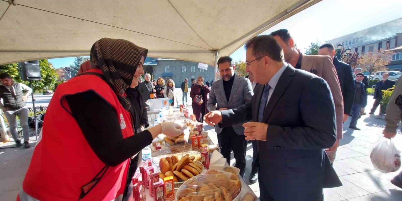 Gönüllü Anneler ’den örnek davranış