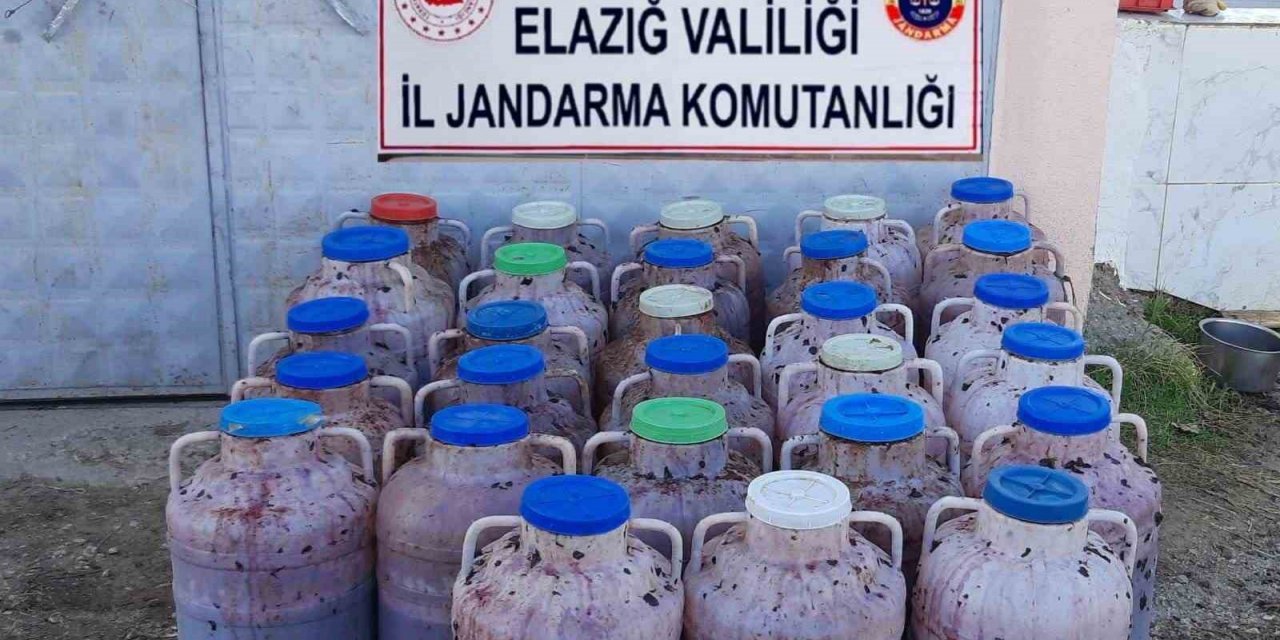 Elazığ’da 2 ton kaçak şarap ele geçirildi