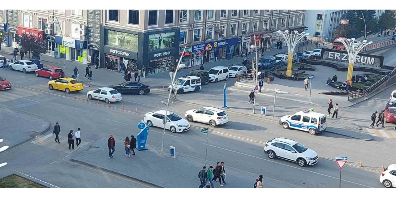 Erzurum trafiğine 1 ayda 3 bin 382 araç kaydı