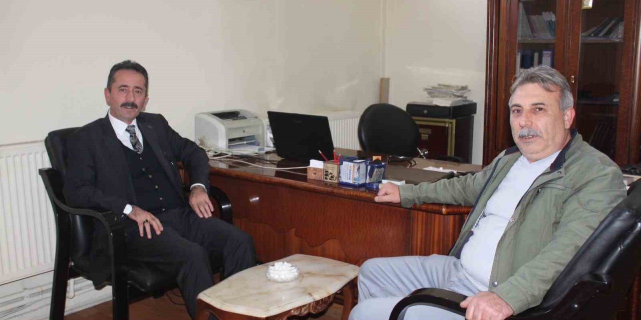 Almaz’dan Türkiye Gazetesi’ne ziyaret