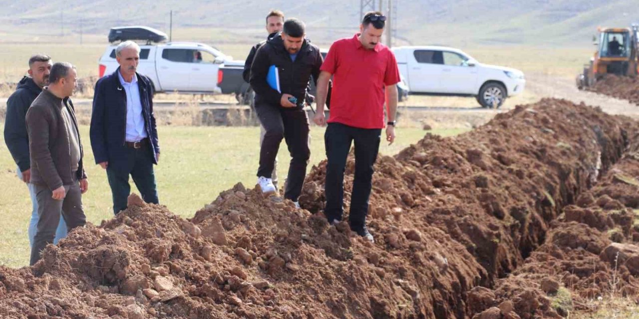 Diyadin Kaymakamı Karali, ilçede devam eden projeleri yerinde takip etti