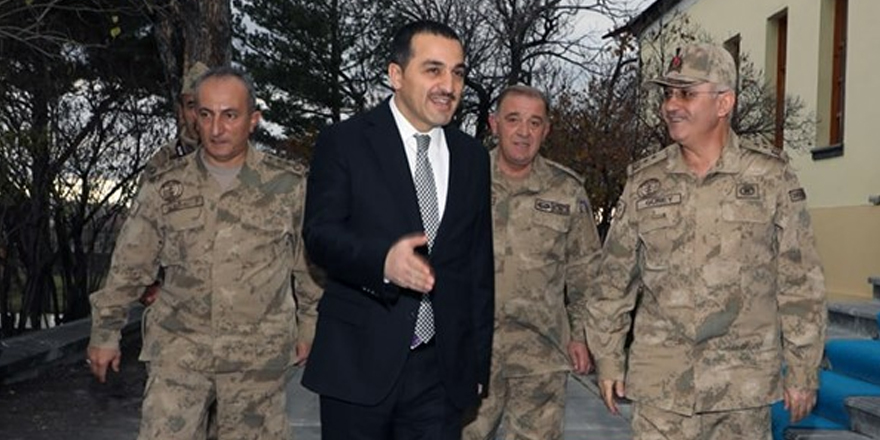 Jandarma Asayiş Başkanı Tümgeneral Fuat Güney Vali Türker Öksüz’ü ziyaret etti