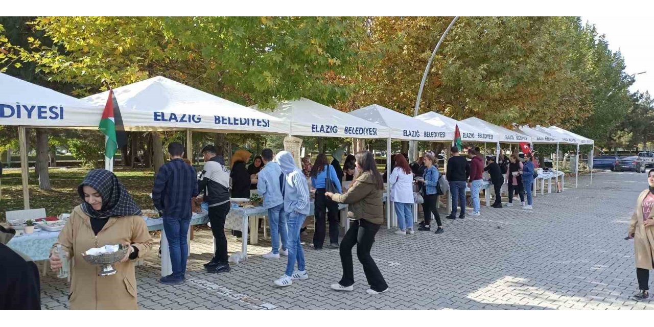 Fırat Üniversitesi Kadın Kolları’ndan Filistin’e yardım etkinliği