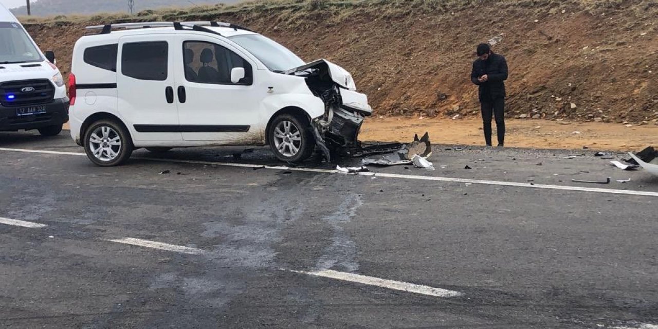 Bingöl’de trafik kazası: 6 yaralı