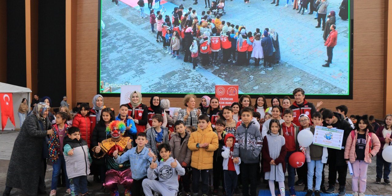 Dünya Çocuk Hakları Günü düzenlenen etkinliklerle kutlandı