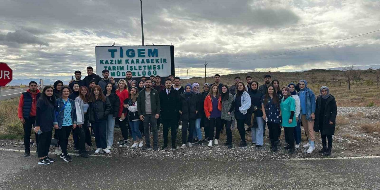 Laborant ve Veteriner Sağlık programı öğrencilerinden TİGEM’e teknik gezi