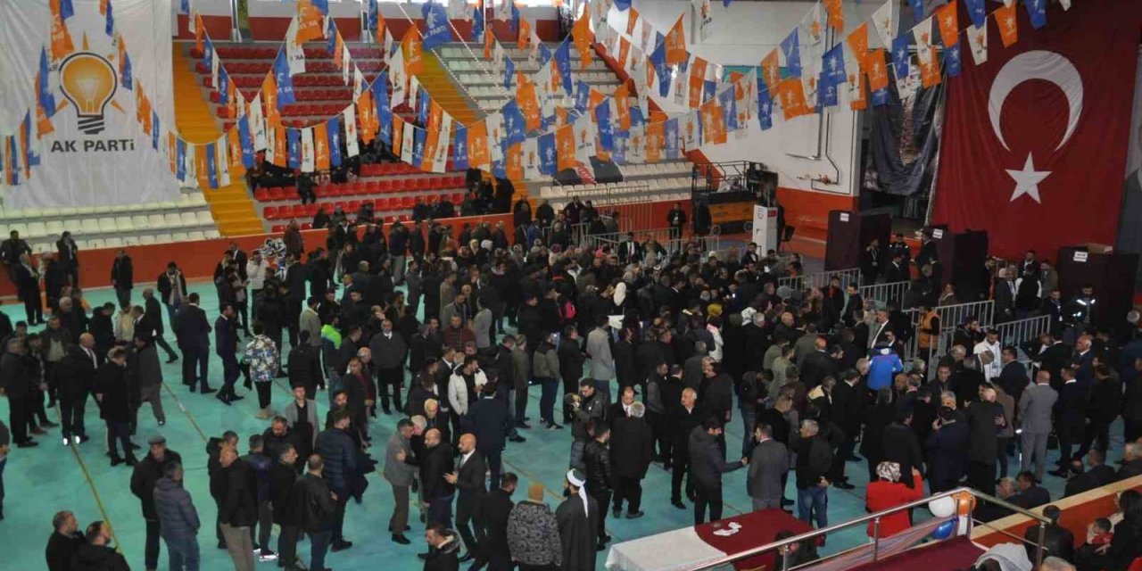 Kars’ta AK Parti belediye başkan adayını temayül yoklamasıyla belirleyecek