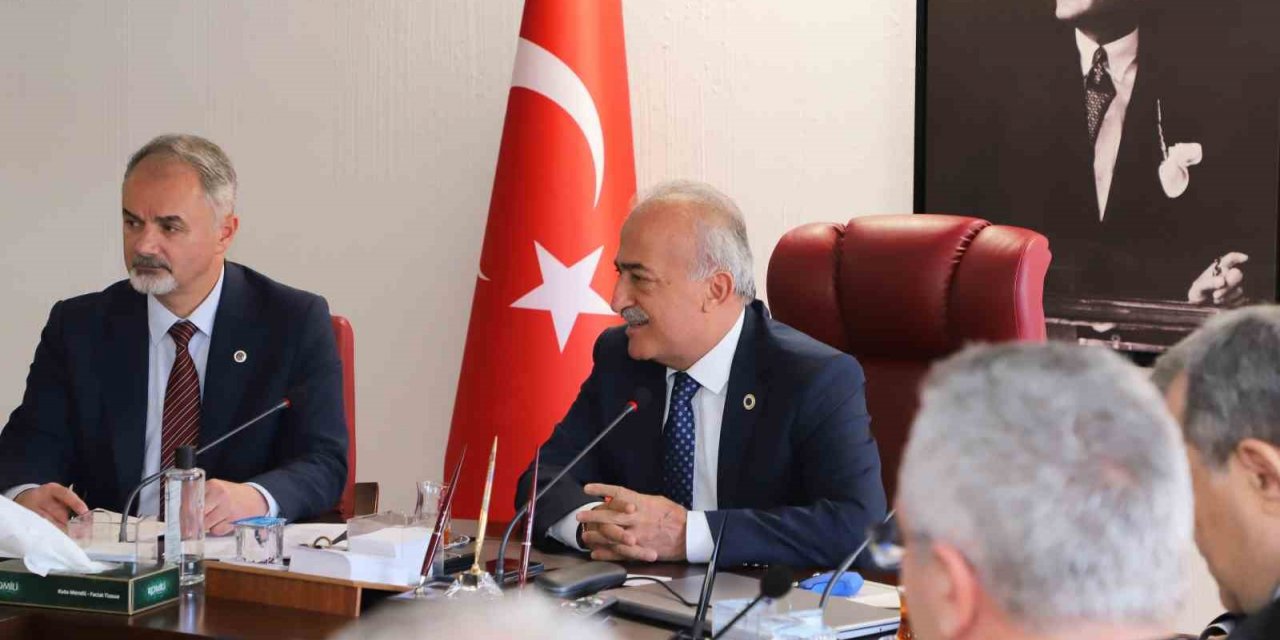 Atatürk Üniversitesinin 4 programı, MÜDEK tarafından değerlendirildi