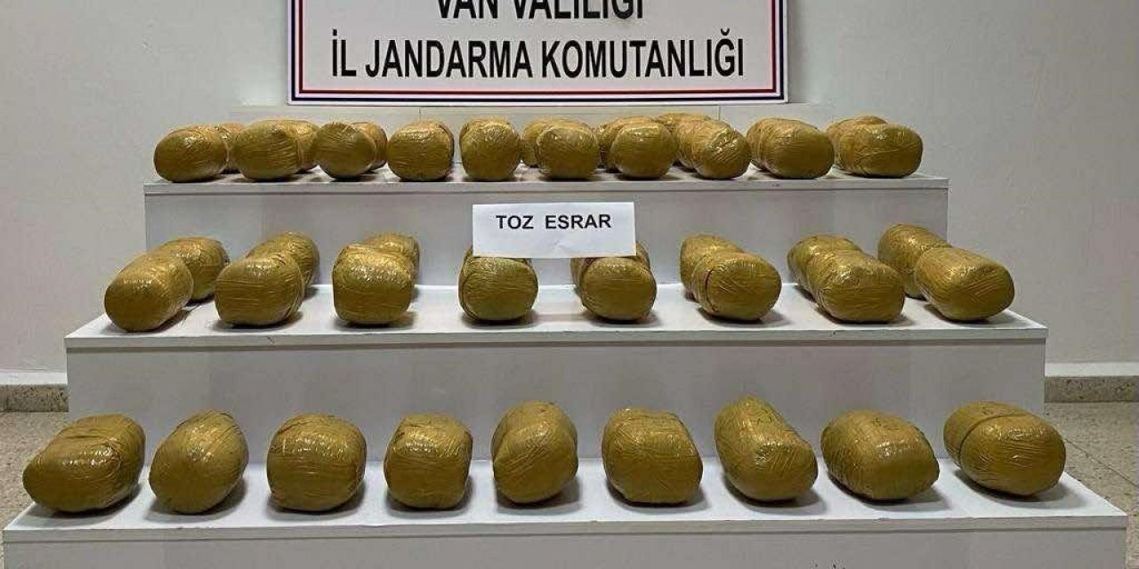 Van’da 51 kilo toz esrar ele geçirildi