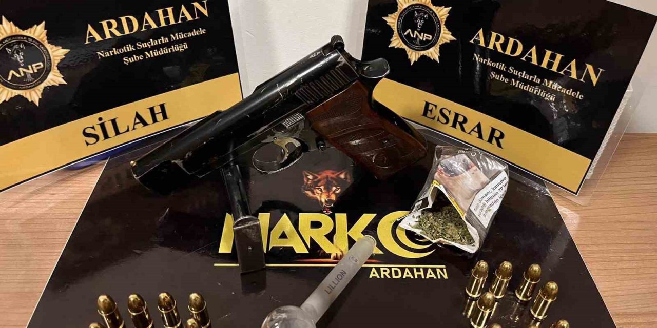 Uyuşturucu operasyonunda 4 şüpheli gözaltına alındı