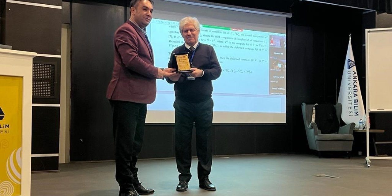 Matematikçi bilim insanları buluştu