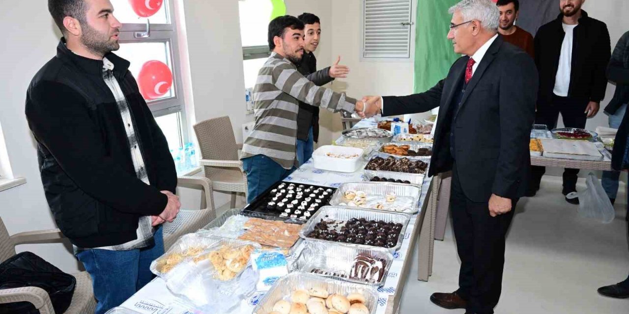 Başkan Güder, Engelsiz Yaşam Merkezi’ndeki etkinliğe katıldı